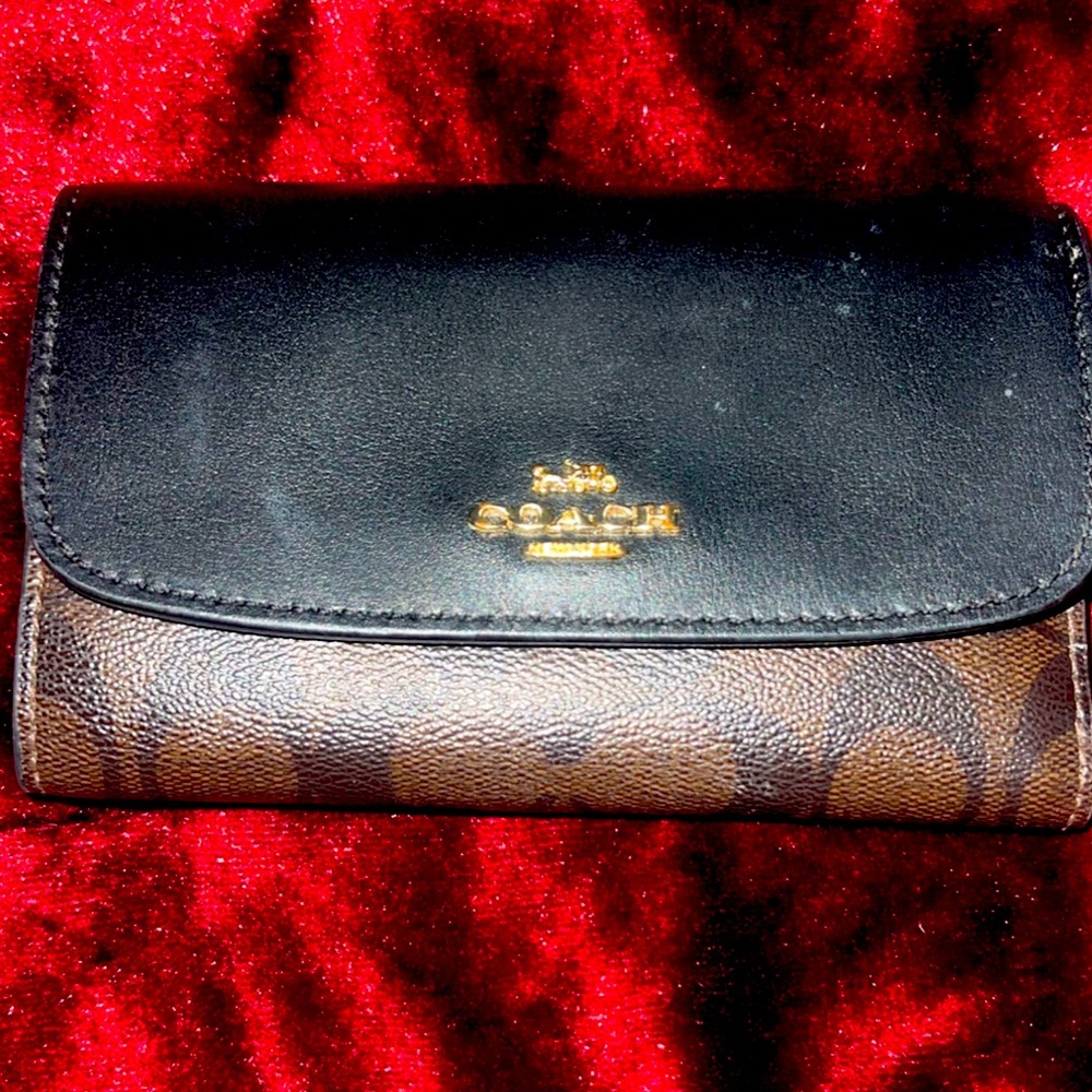 Coach wallet